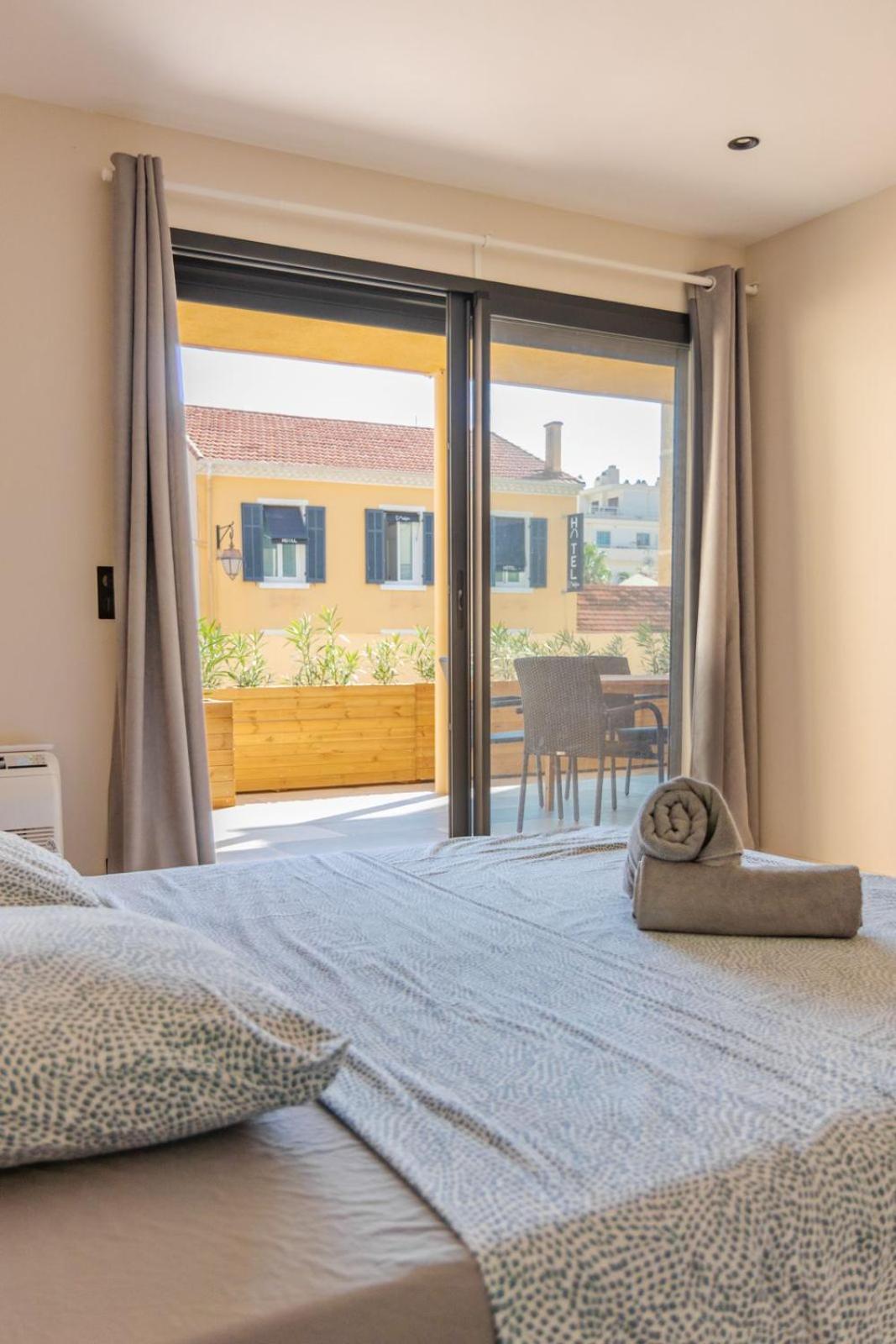 Residence Le Provence Le Lavandou Luaran gambar